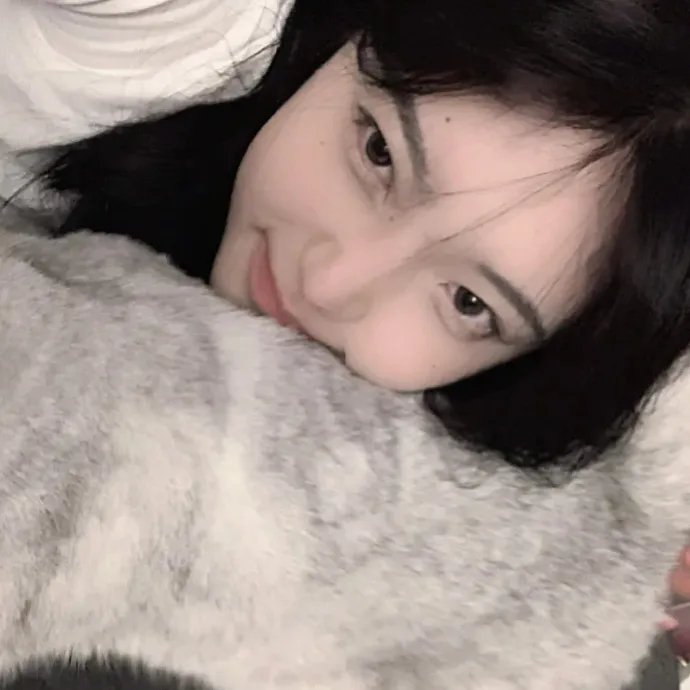 默默的我，不默默的我们
